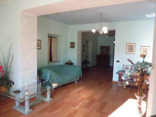 Villa Indipendente in vendita a San Valentino, Terni