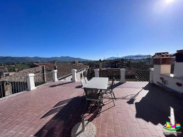 Villa Indipendente in vendita a Terni, Umbria