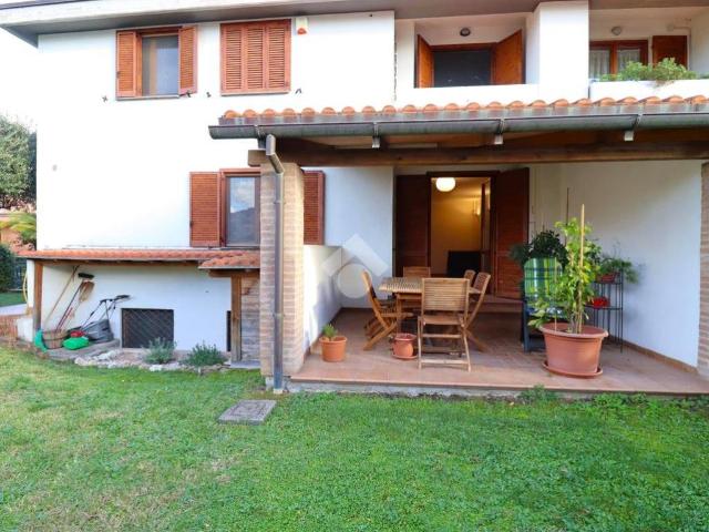 Villa Indipendente in vendita a Terni, Umbria