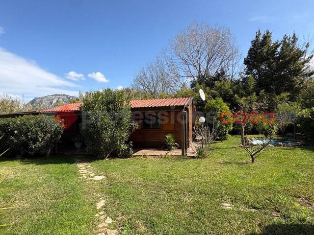 Villa Indipendente in vendita a Lido di Ulisse, Terracina