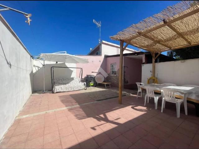 Villa Indipendente in vendita a Porto Badino, Terracina