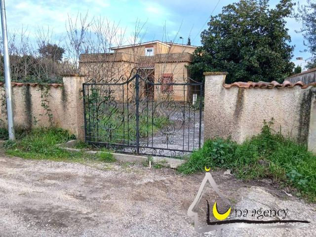 Villa Indipendente in vendita a Sabaudia, Lazio