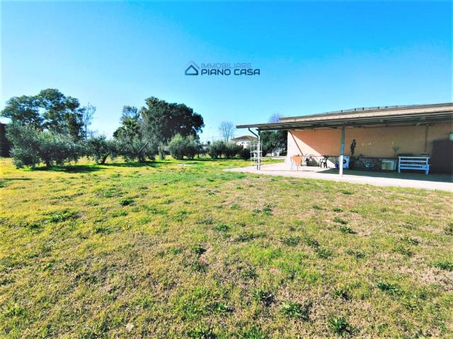 Villa Indipendente in vendita a Borgo Hermada, Terracina