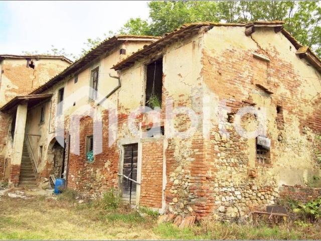 Villa Indipendente in vendita a Tasso, Terranuova Bracciolini