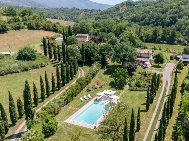 Villa Indipendente in vendita a Terranuova Bracciolini, Toscana