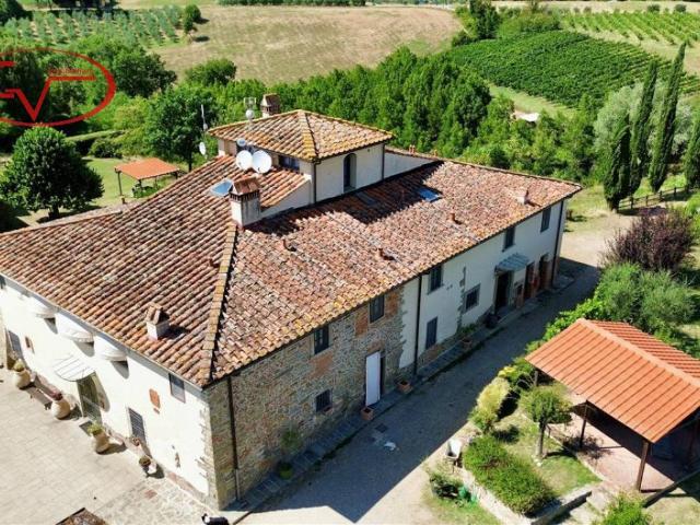 Villa Indipendente in vendita a Terranuova Bracciolini, Toscana
