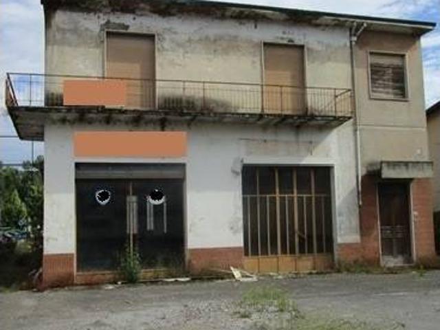 Villa Indipendente in vendita a Terranuova Bracciolini, Toscana