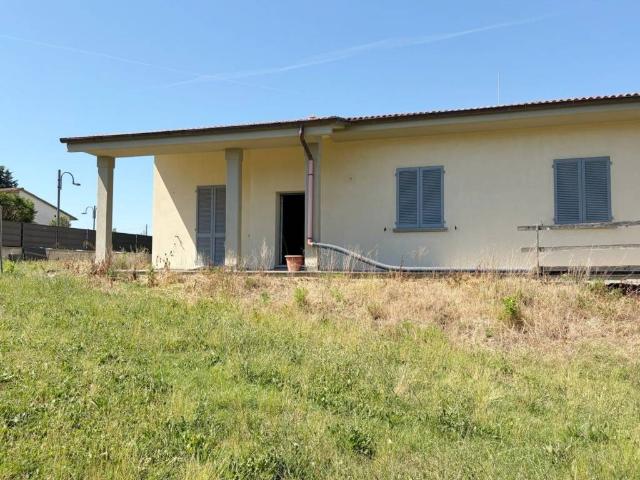 Villa Indipendente in vendita a Monticello, Terranuova Bracciolini