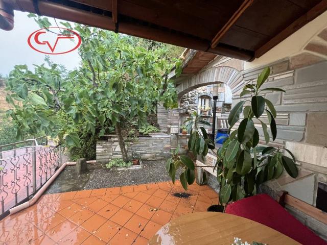 Villa Indipendente in vendita a Terranuova Bracciolini, Toscana
