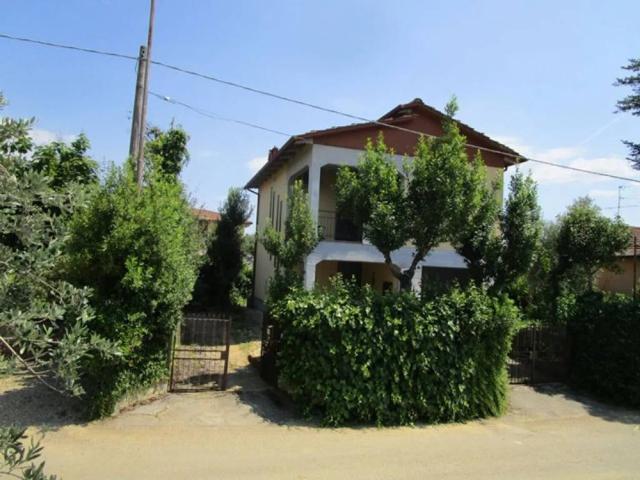 Villa Indipendente in vendita a Terranuova Bracciolini, Toscana