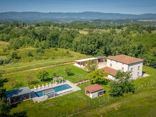 Villa Indipendente in vendita a Tasso, Terranuova Bracciolini