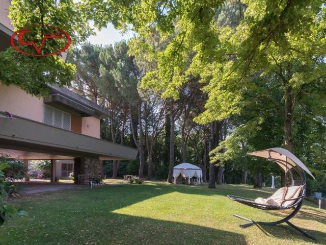 Villa Indipendente in vendita a Terranuova Bracciolini, Toscana