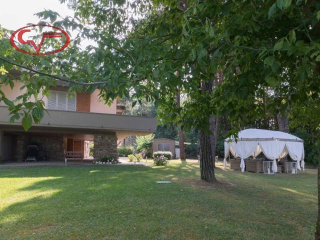 Villa Indipendente in vendita a Terranuova Bracciolini, Toscana