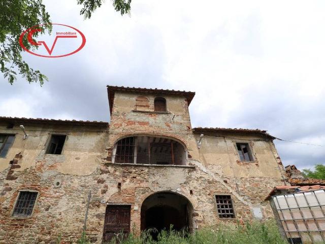 Villa Indipendente in vendita a Terranuova Bracciolini, Toscana