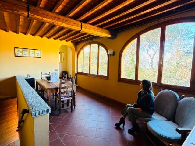 Villa Indipendente in vendita a Terranuova Bracciolini, Toscana