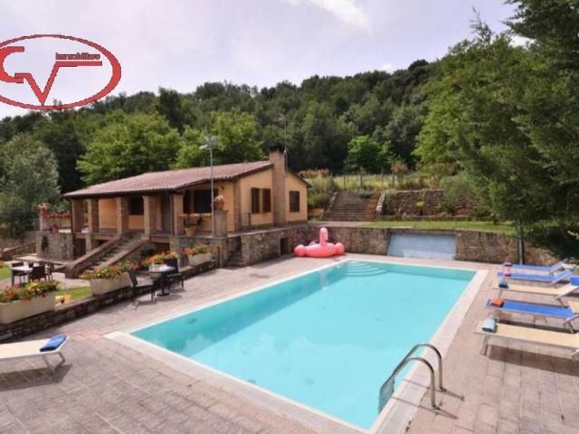Villa Indipendente in vendita a Penna, Terranuova Bracciolini