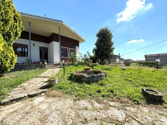 Villa Indipendente in vendita a Terrazzo, Veneto