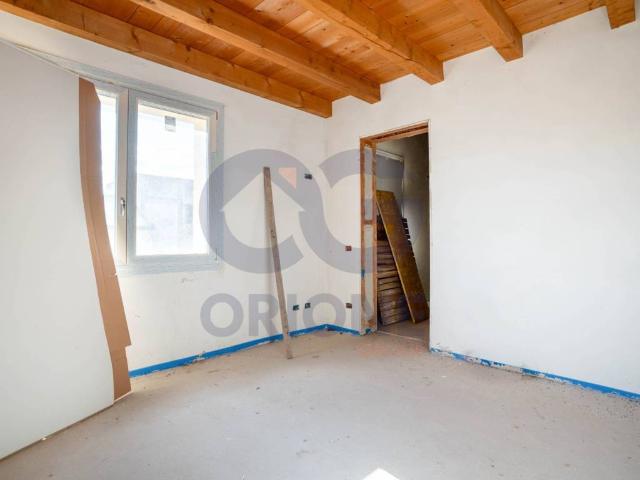Villa Indipendente in vendita a Unione Alto Ferrarese, Mirabello
