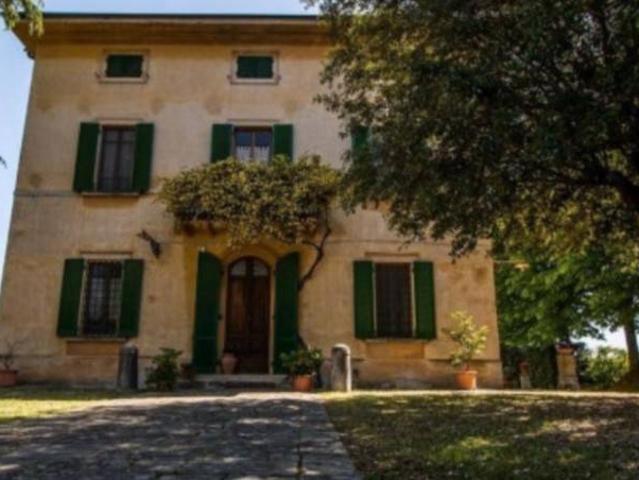 Villa Indipendente in vendita a Terricciola, Toscana