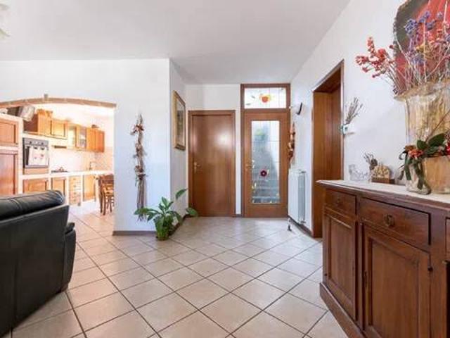 Villa Indipendente in vendita a La Rosa, Terricciola