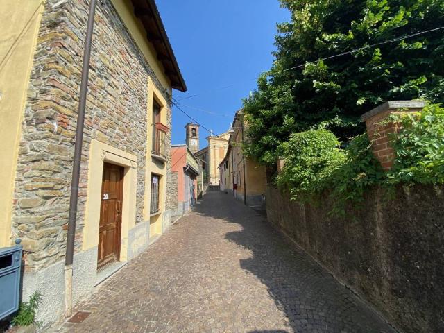 Villa Indipendente in vendita a Piemonte, Alessandria