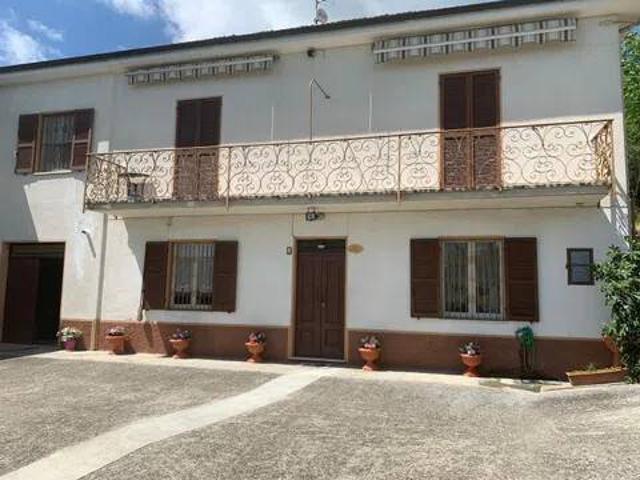 Villa Indipendente in vendita a Piemonte, Alessandria