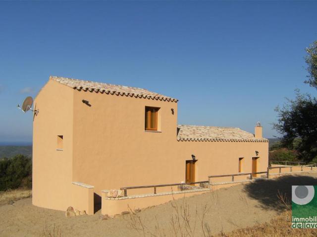 Villa Indipendente in vendita a Teulada, Sardigna/Sardegna