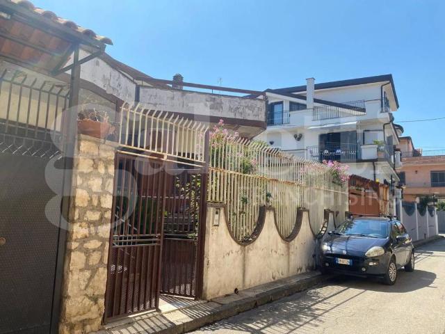 Villa Indipendente in vendita a Teverola, Campania