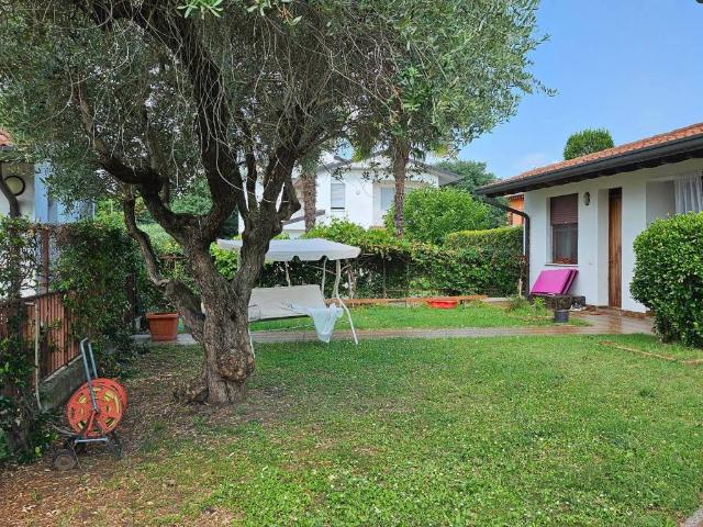 Villa Indipendente in vendita a Tezze Sul Brenta, Veneto