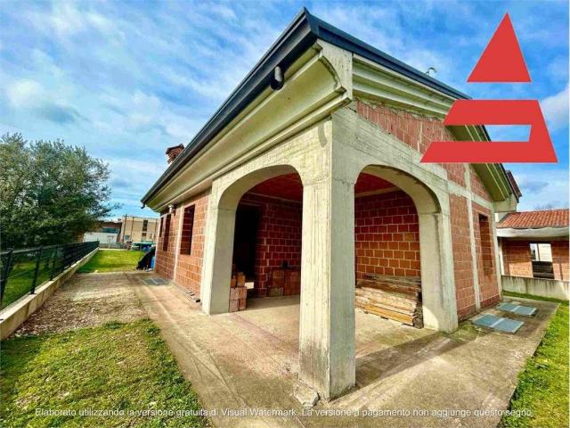 Villa Indipendente in vendita a Tezze Sul Brenta, Veneto
