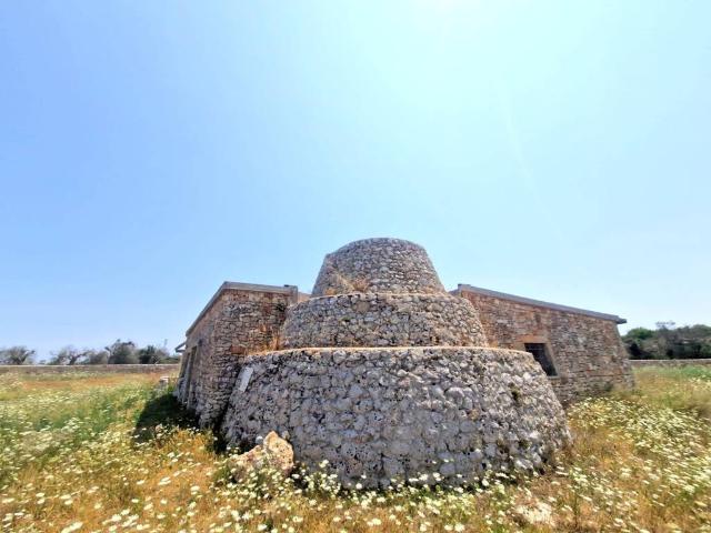 Villa Indipendente in vendita a Puglia, Lecce