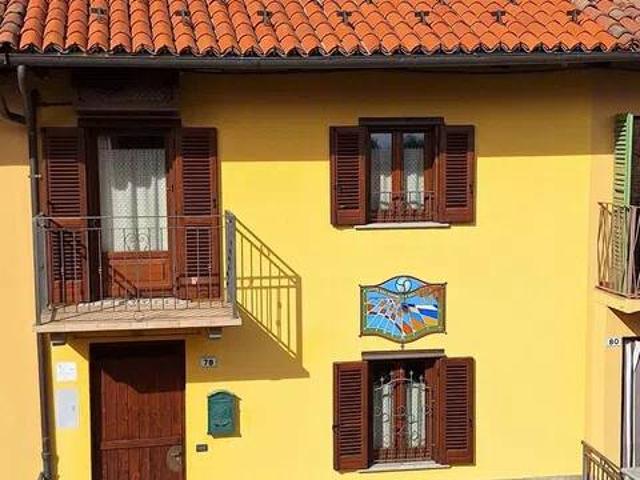 Villa Indipendente in vendita a Piemonte, Asti