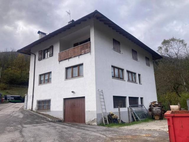 Villa Indipendente in vendita a Comunità delle Giudicarie, Tione Di Trento