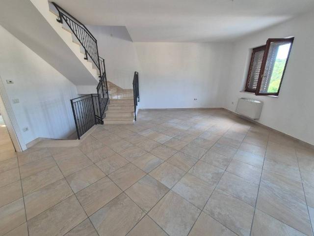 Villa Indipendente in vendita a Calabria, Catanzaro
