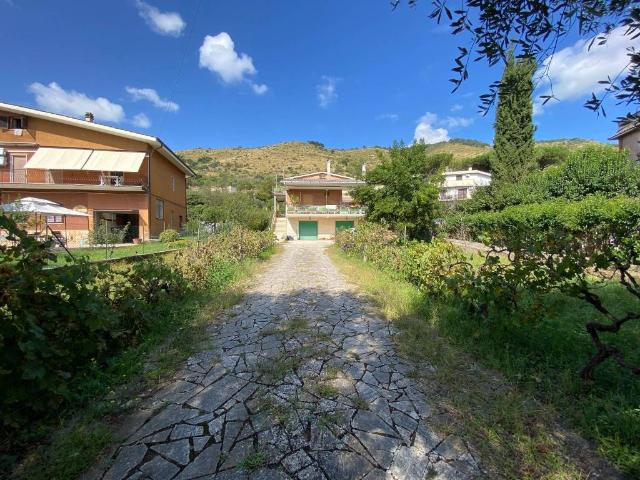 Villa Indipendente in vendita a Bivio di San Polo, Roma Capitale