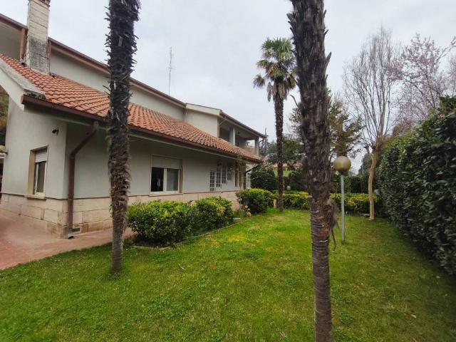 Villa Indipendente in vendita a Roma Capitale, Lazio