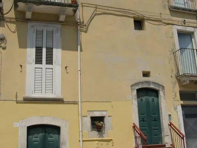 Villa Indipendente in vendita a Tocco Casauria, Abruzzo
