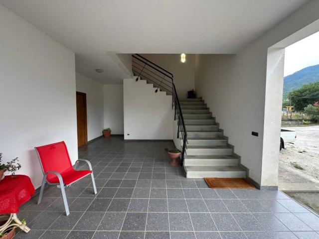 Villa Indipendente in vendita a Tocco Casauria, Abruzzo