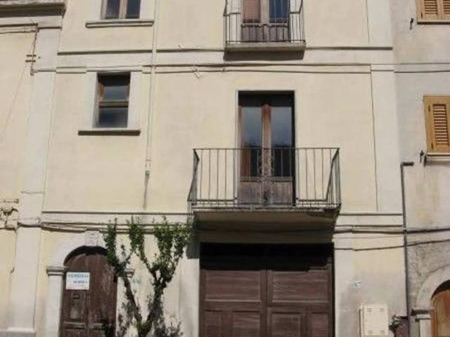 Villa Indipendente in vendita a Tocco Casauria, Abruzzo