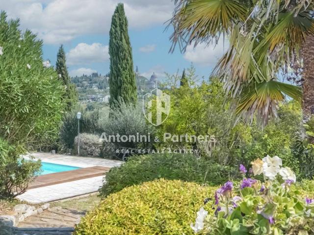 Villa Indipendente in vendita a Izzalini, Umbria