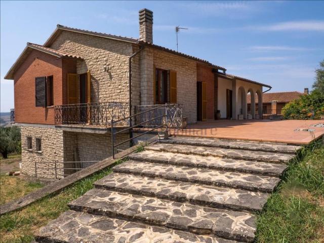 Villa Indipendente in vendita a Todi, Perugia