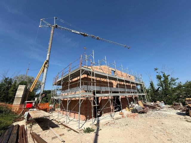 Villa Indipendente in vendita a Marche, Macerata