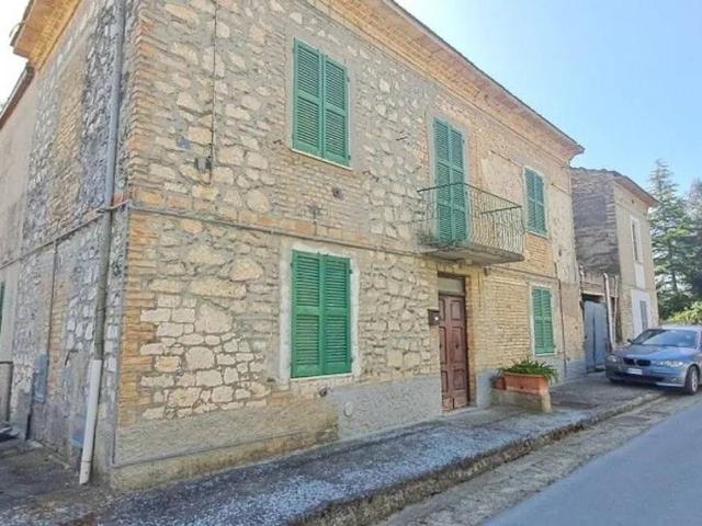 Villa Indipendente in vendita a Medoro, Tollo