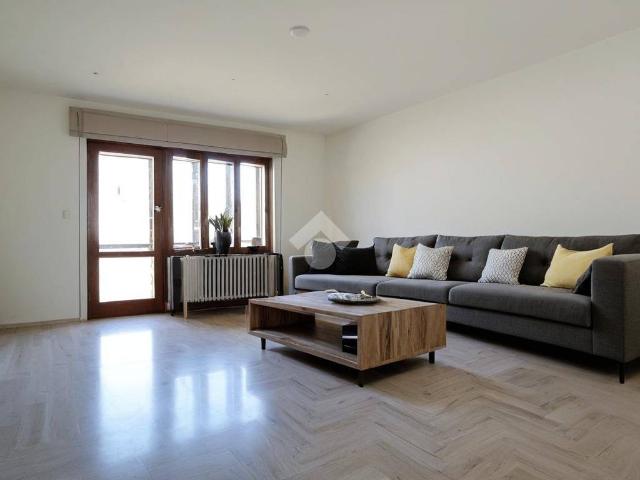 Villa Indipendente in vendita a Tolmezzo, Friuli-Venezia Giulia