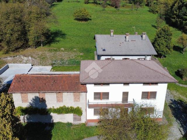 Villa Indipendente in vendita a Betania / Betanie, Tolmezzo / Tumieç