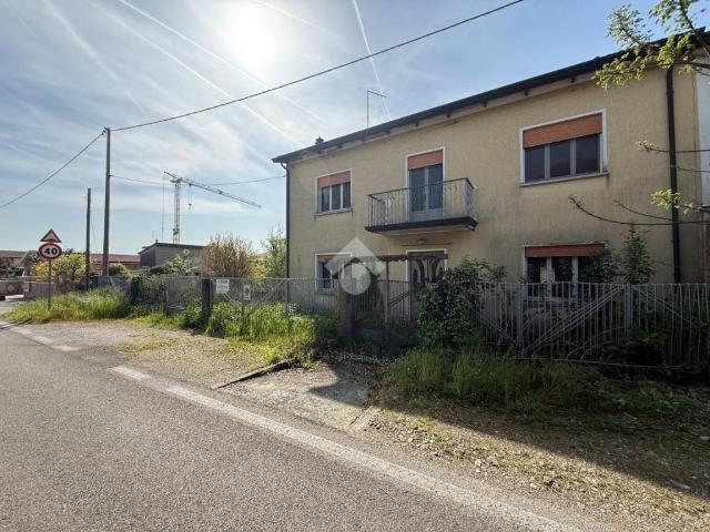 Villa Indipendente in vendita a Tombolo, Veneto