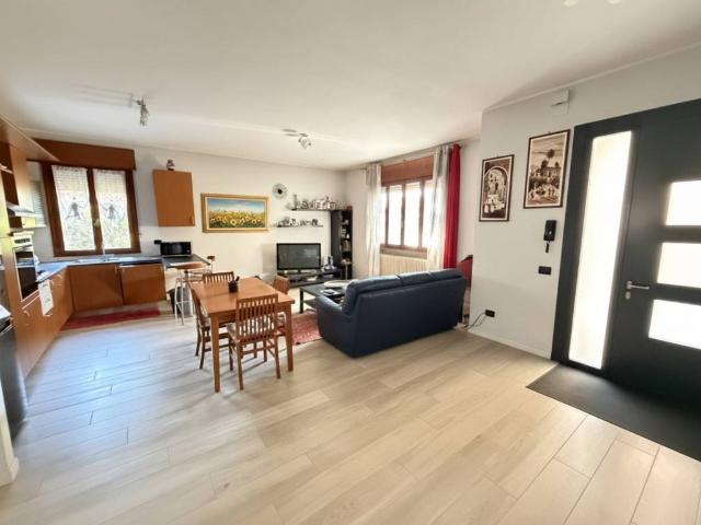 Villa Indipendente in vendita a Tombolo, Veneto