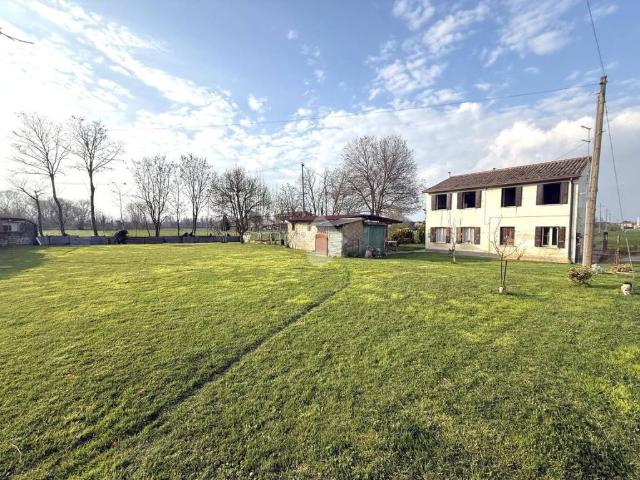 Villa Indipendente in vendita a Tombolo, Veneto