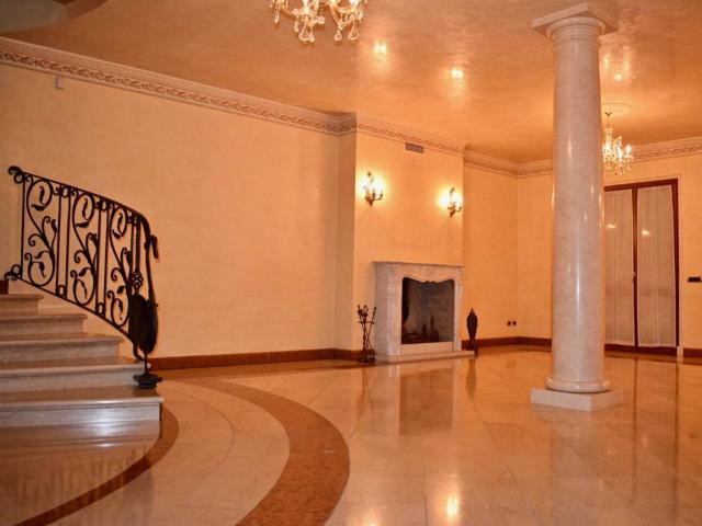 Villa Indipendente in vendita a Torbole Casaglia, Lombardia