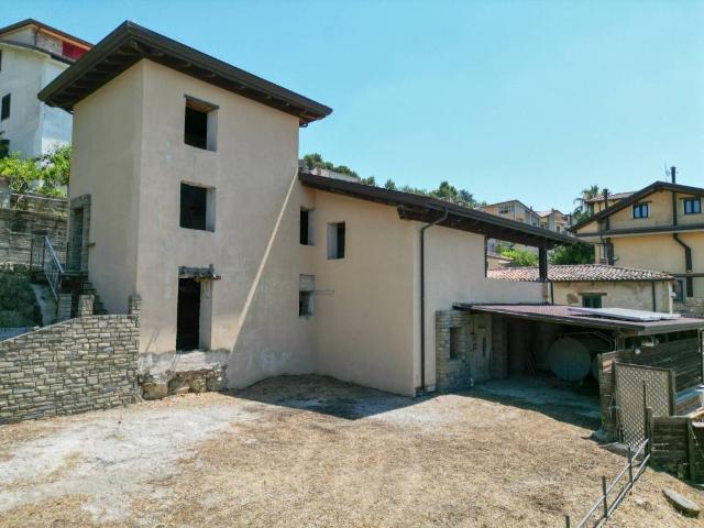 Villa Indipendente in vendita a Torchiara, Campania